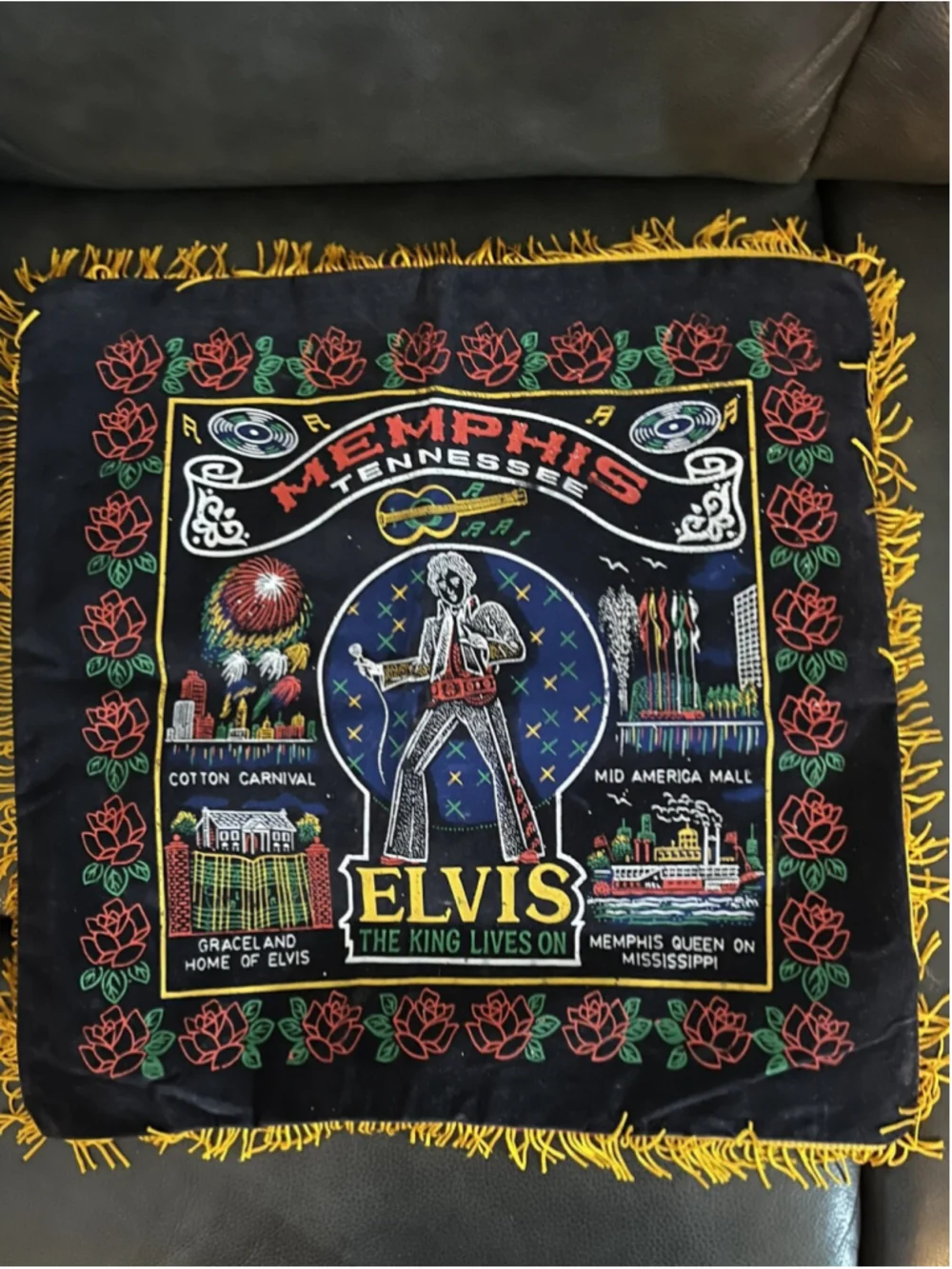 ELVIS PRESLEY- ELVIS / MEMPHIS PRINTED DESIGN ON VELVET BACKGROUND PILLOW COVER